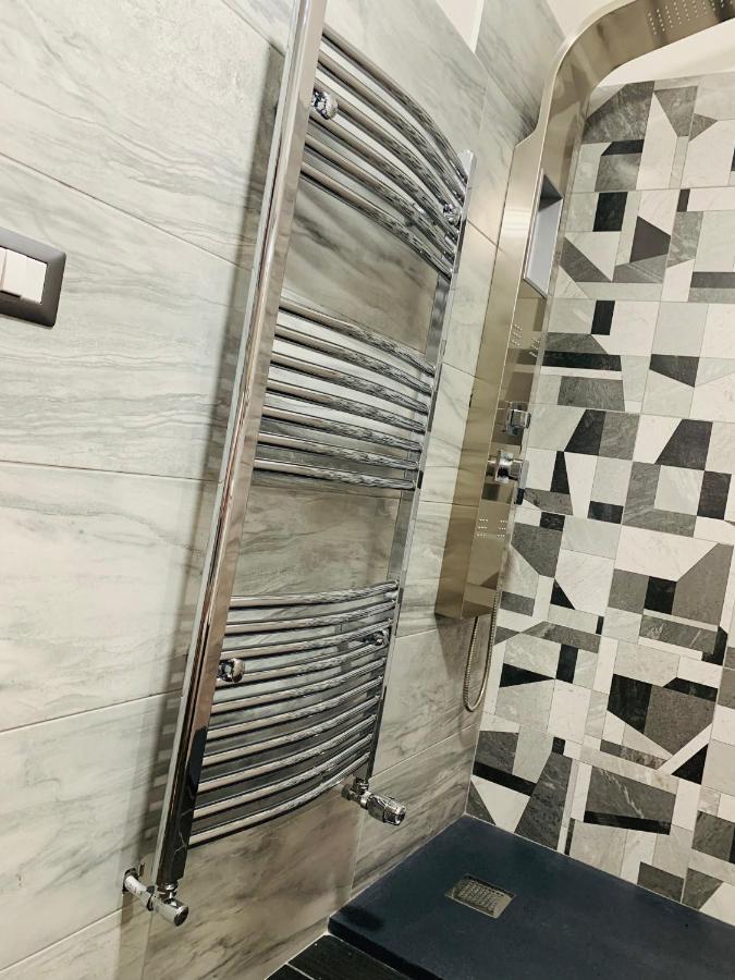 Prestige *Luxury Rooms & Appartment モンテジョルダーノ エクステリア 写真