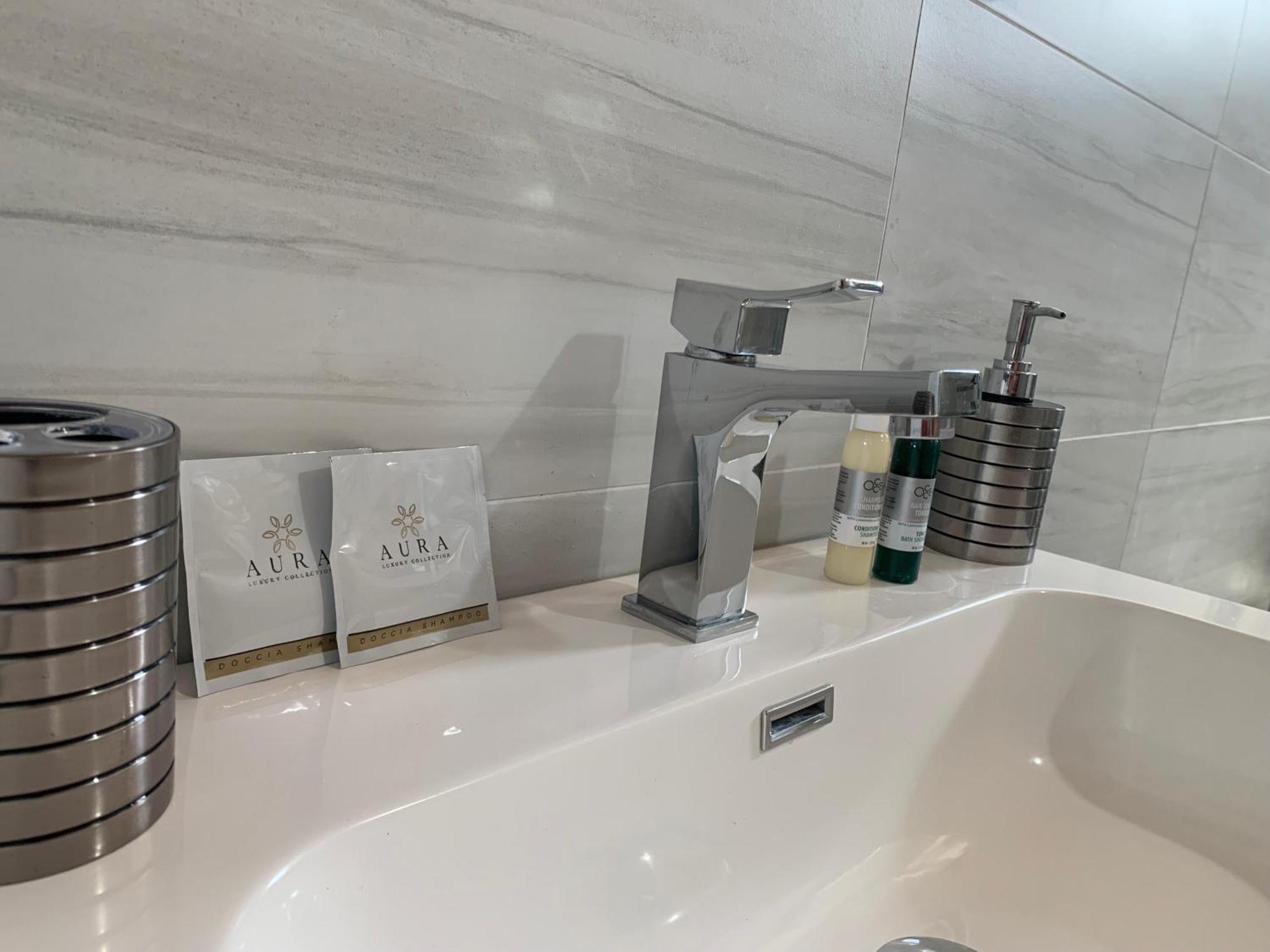 Prestige *Luxury Rooms & Appartment モンテジョルダーノ エクステリア 写真