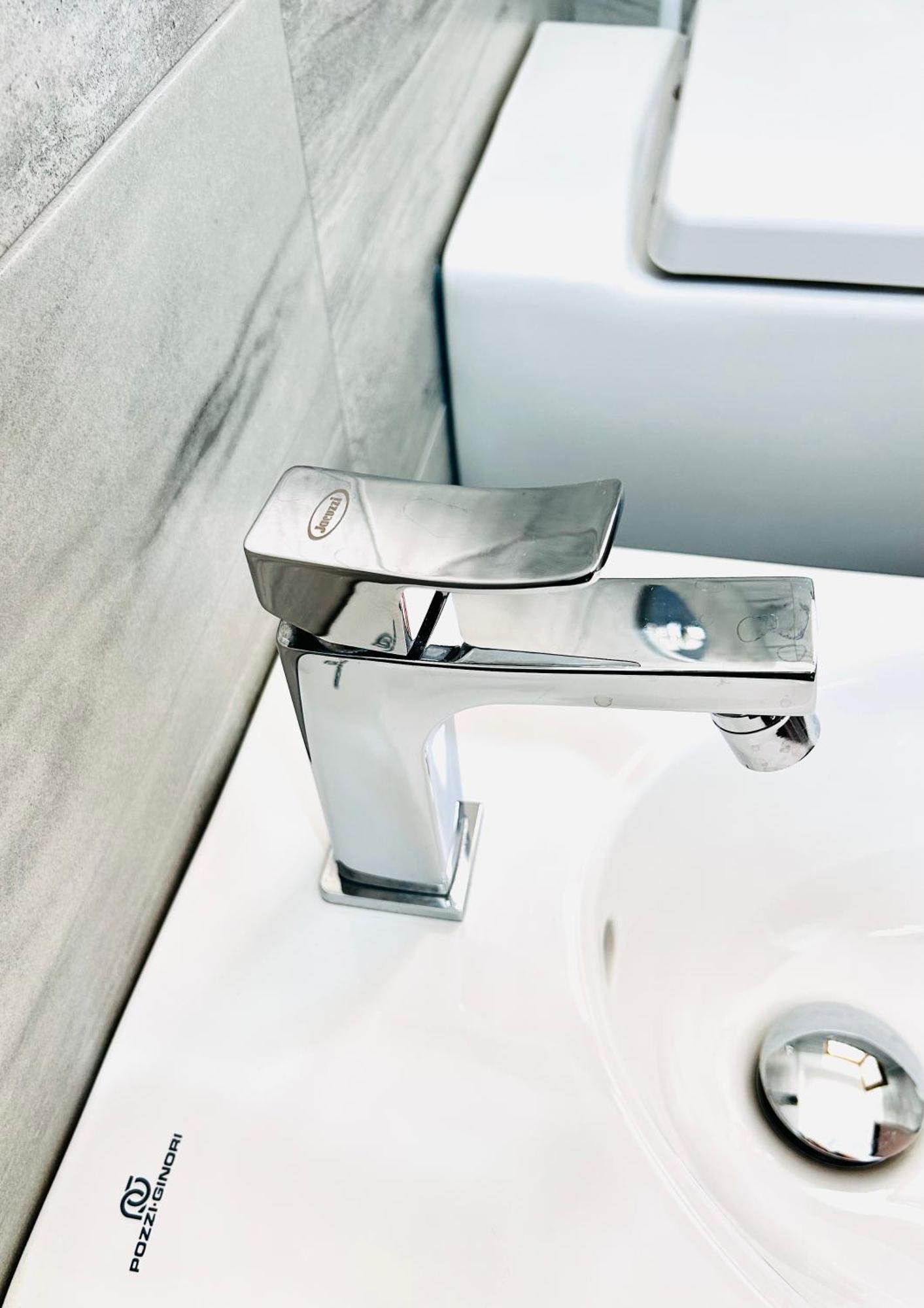 Prestige *Luxury Rooms & Appartment モンテジョルダーノ エクステリア 写真
